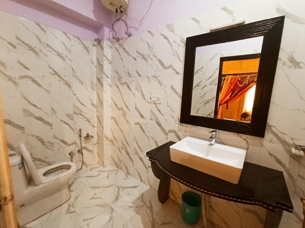 Hotel Royal Haveli Джайсалмер Екстериор снимка