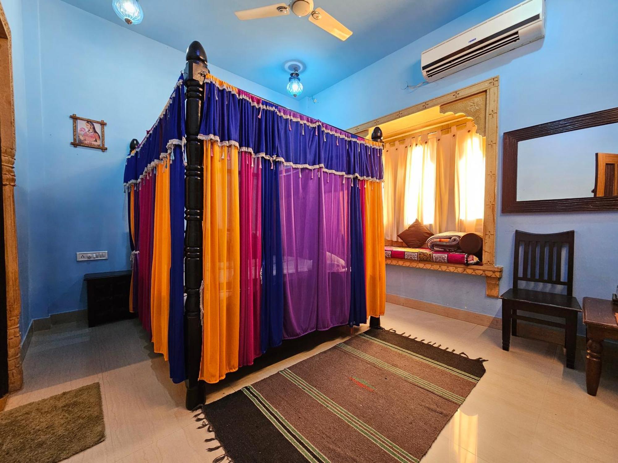 Hotel Royal Haveli Джайсалмер Екстериор снимка